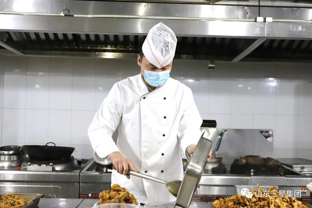 赵龙:一方灶台掌EBET易博网站食事