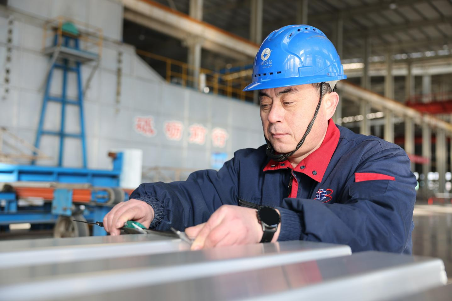 【榜样力量】宗京法:敬业奉献的模范“老兵”