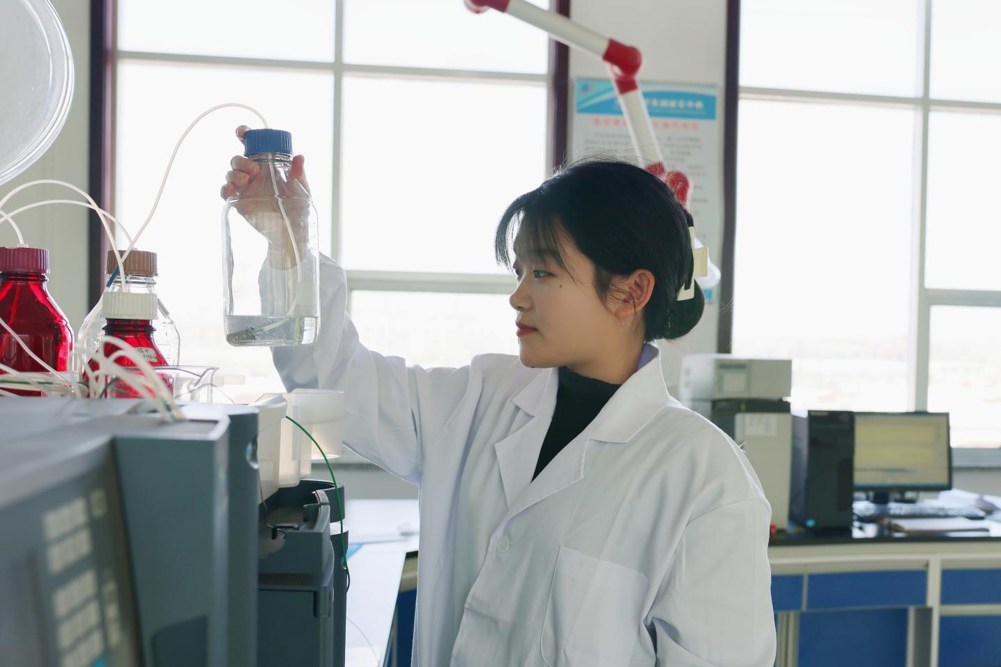 【青春风采】郝映东:让钻研与合作成为工作信条