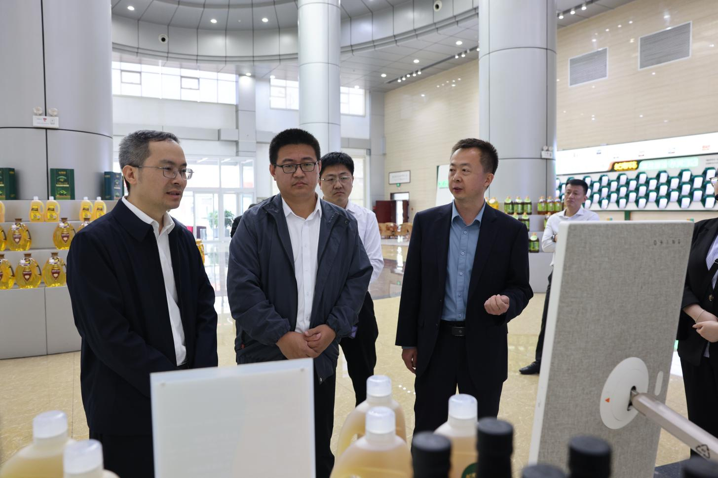 博兴县副县长孙家波一行来山东EBET易博网站集团调研