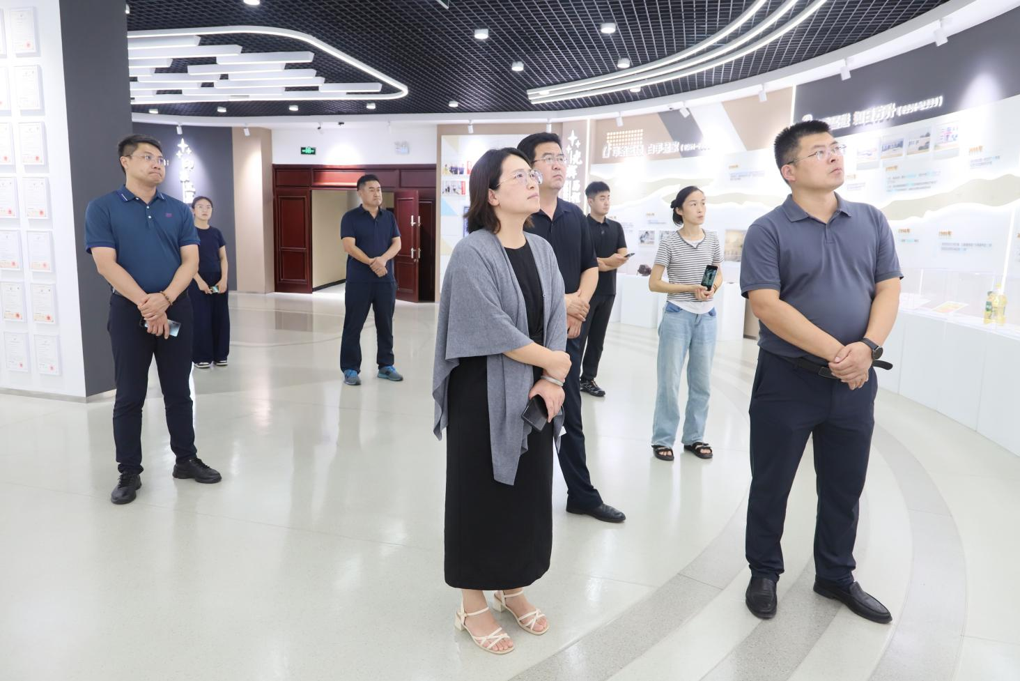 济阳区委社会工作部来山东EBET易博网站集团参观交流